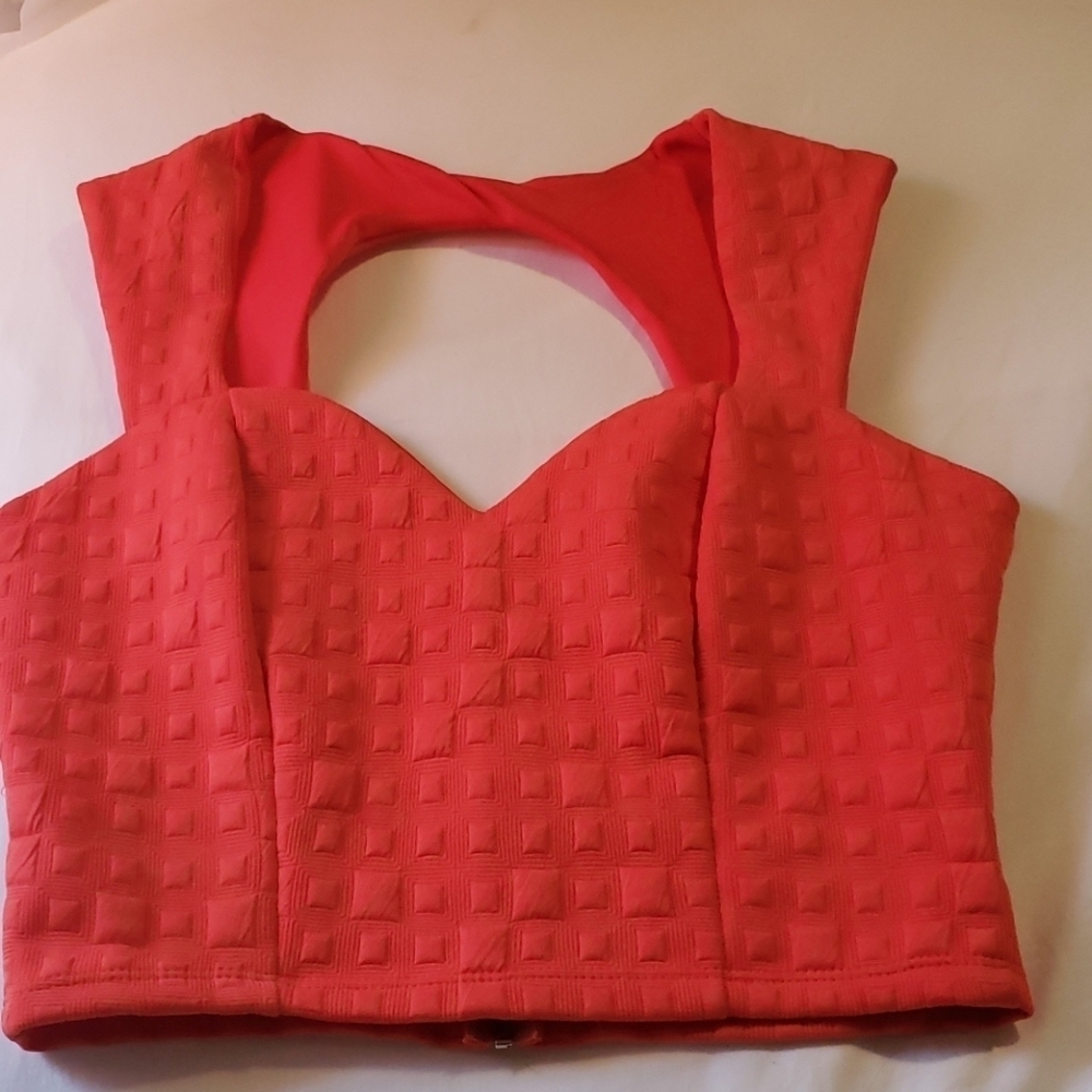 - Arden B. Orange Crop top #001